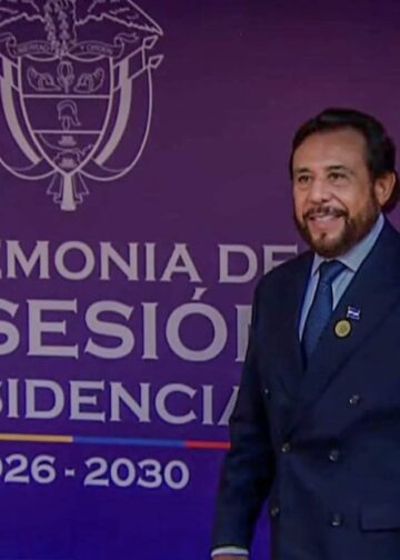El Salvador participa en la Ceremonia de Posesión del nuevo Presidente de Colombia
