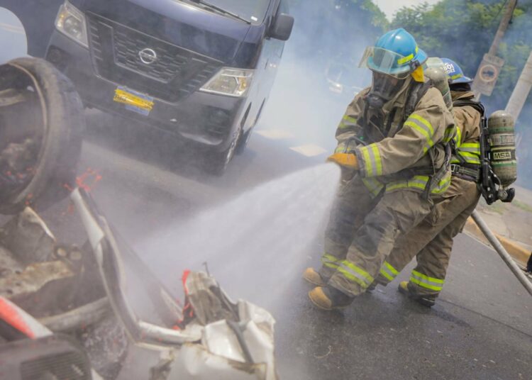 Incendios aumentan 68 % durante las vacaciones