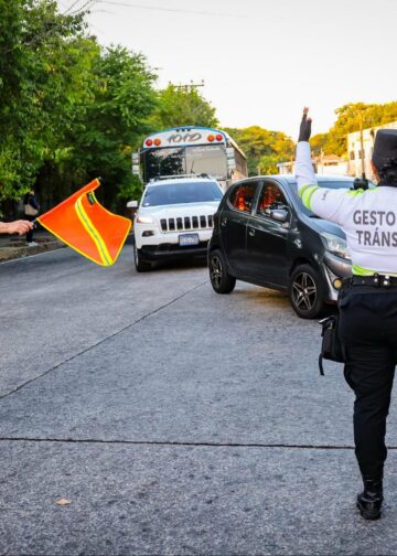Cierre en el bulevar Tutunichapa por trabajos del Aerocable