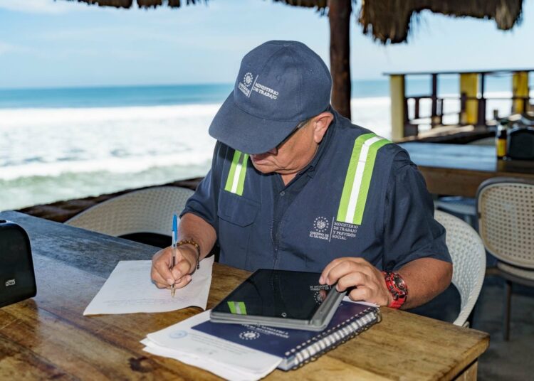 Verifican el cumplimiento de los derechos laborales en las vacaciones agostinas