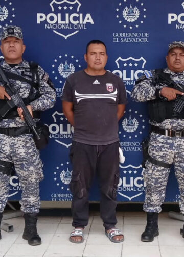 Hombre enfrentará proceso penal por el homicidio de una mujer en Santa Ana