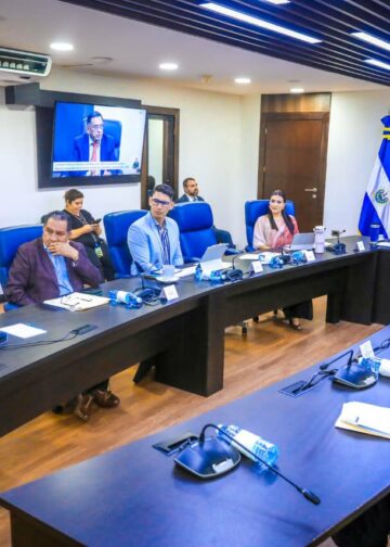 Comisión Política concluye entrevistas y avala elección de magistrados de la Corte de Cuentas