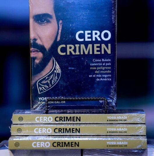 “Cero Crimen”: libro analiza el cambio de El Salvador de país violento a referente en seguridad