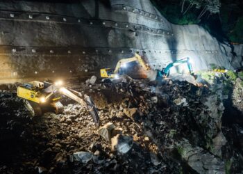 Los Chorros permanece cerrado por trabajos de voladura y ampliación de la carretera