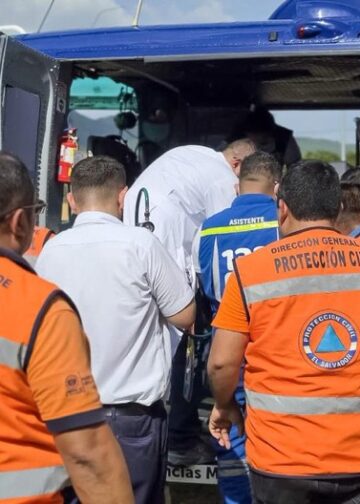 Trasladan vía aérea a menor lesionado tras accidente en Chalatenango
