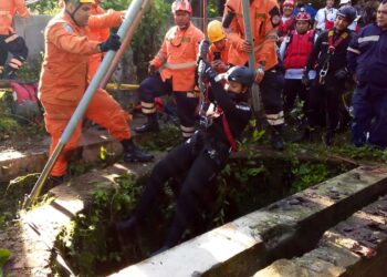 Encuentran dentro de un pozo a joven reportado como desaparecido en Santa Ana Centro