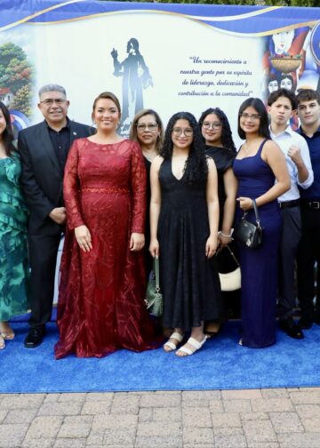 Patricia Godínez destaca el orgullo salvadoreño durante gala en Nueva York