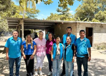 Vanessa Rivera lleva jornada médica a familias del cantón Ojo de Agua
