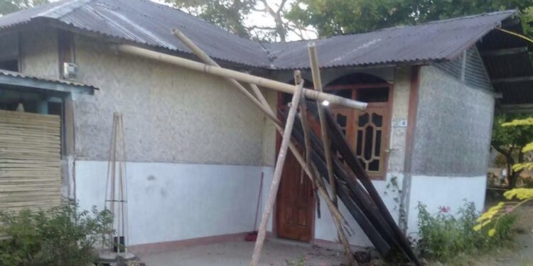 Fuerte sismo sacude Indonesia