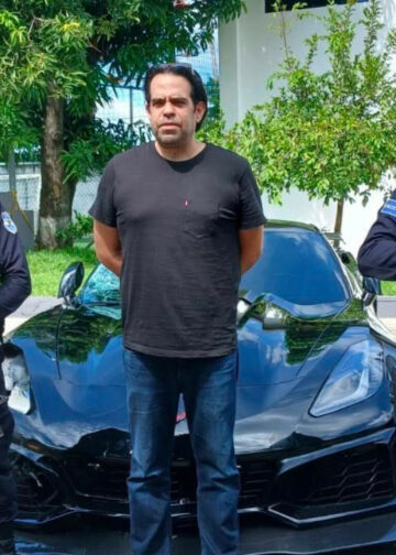 Se entrega conductor señalado de causar accidente mortal en el bulevar El Hipódromo