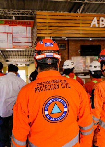 Inspeccionan negocios de alimentos en zonas turísticas del país