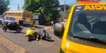 Tres motociclistas lesionados en diversos accidente en La Paz