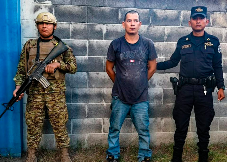 Capturan a pandillero de la MS en La Paz