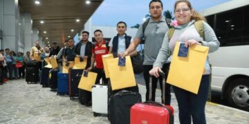 Ministro Rolando Castro anuncia nueva salida de trabajadores salvadoreños hacia Canadá