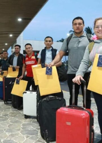 Ministro Rolando Castro anuncia nueva salida de trabajadores salvadoreños hacia Canadá