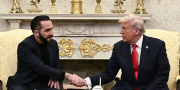 Estados Unidos destaca alianza económica con El Salvador y anuncia interés en realizar cumbre bilateral