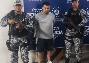 Hombre es capturado tras ser acusado de asesinar a su pareja durante una discusión
