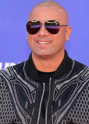 Wisin crea la Universidad del Perreo para preservar la historia del reguetón