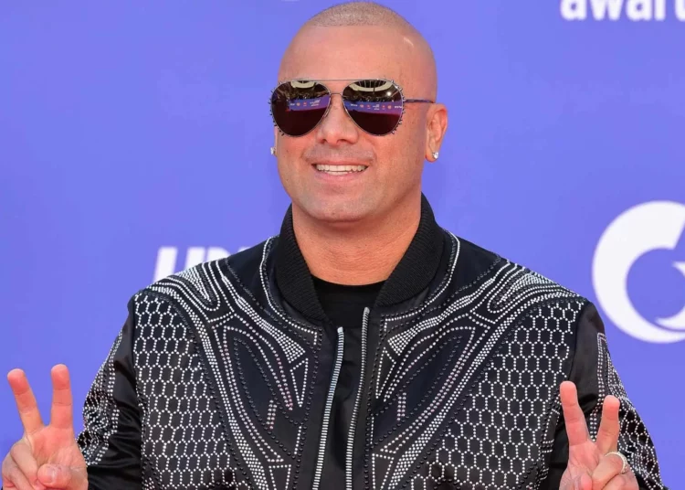 Wisin crea la Universidad del Perreo para preservar la historia del reguetón