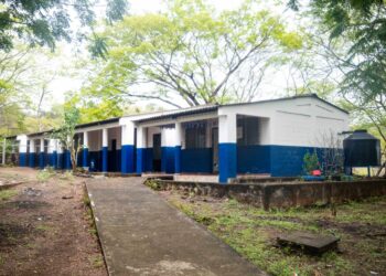 Gobierno reconstruye un nuevo centro escolar en La Unión Sur