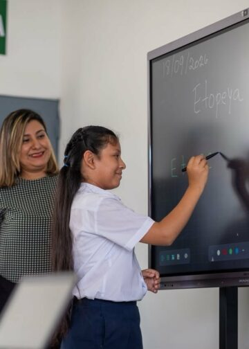 Estudiantes de Los Toles ya trabajan con tutores impulsados con IA