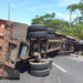 Conductor resulta lesionado tras accidente entre dos camiones en Apopa