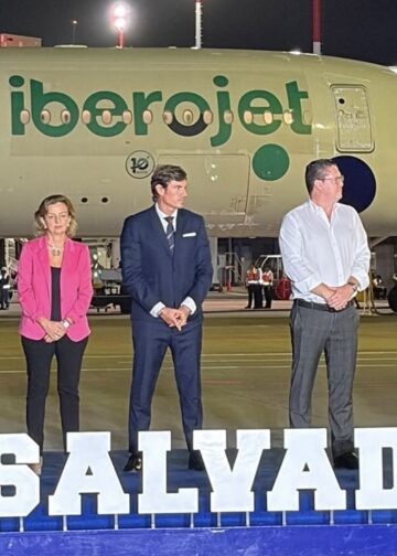 Iberojet inaugura operaciones en El Salvador con llegada de primer vuelo desde Madrid