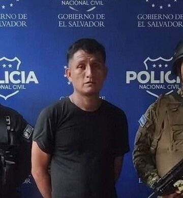 Capturan a sujeto con orden de captura por homicidio en La Libertad