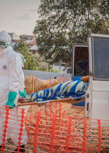 Ensayos de tres posibles vacunas contra el ébola comenzarían entre octubre y noviembre