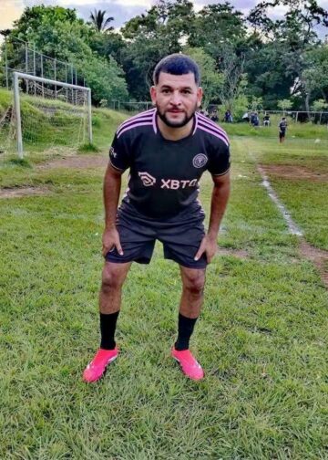 Investigan muerte de futbolista hallado sin vida en carretera de San Pablo Tacachico