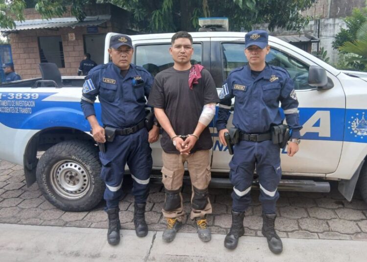 Capturan a responsable de accidente múltiple que dejó dos personas fallecidas en redondel Integración