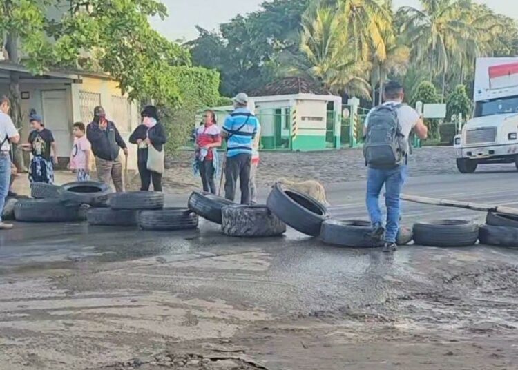 Guatemala continúa en protesta por altos costos de los combustibles