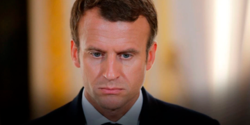 Francia busca flexibilizar normas de la UE para aumentar la producción de diésel ante la crisis energética