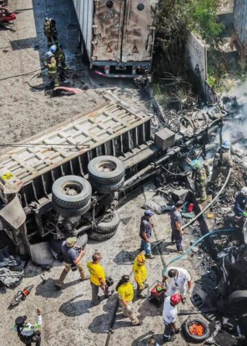 Conductor de volqueta se encuentra bajo custodia tras accidente que dejó un fallecido y siete lesionados
