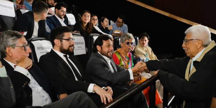 Cine salvadoreño amplía sus horizontes