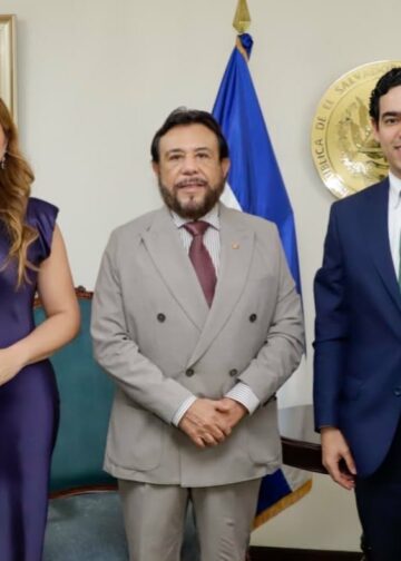 El Salvador fortalece la innovación tecnológica aplicada a la administración pública y la educación superior