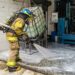 Bomberos controlan derrame de químico en carretera a Planes de Renderos