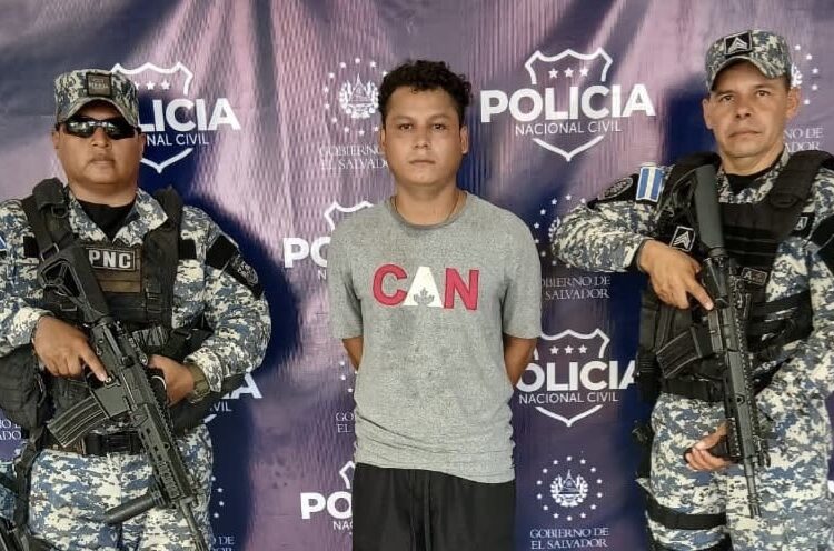 Capturan a sujeto con orden de arresto por vínculos con pandillas