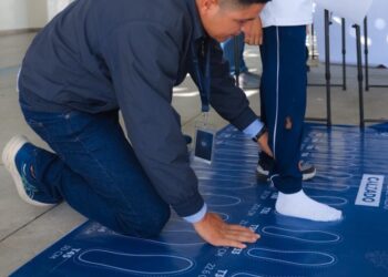 Avanza tallaje de uniformes y zapatos para los paquetes escolares 2027