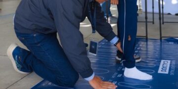 Avanza tallaje de uniformes y zapatos para los paquetes escolares 2027