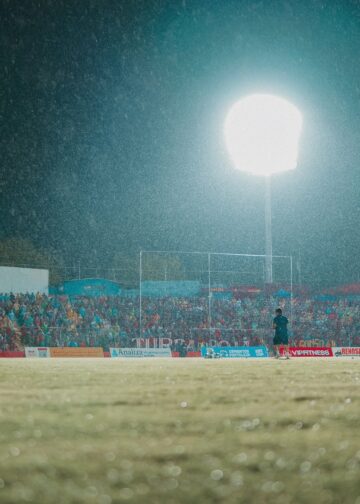 Suspenden juego entre FAS y Alianza por fuerte tormenta eléctrica en Santa Ana