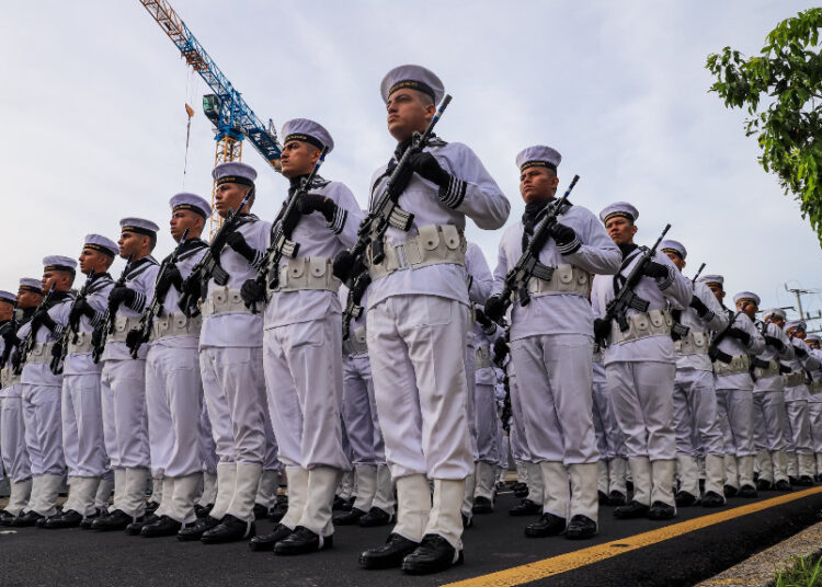 Fuerza Armada participa en desfile conmemorativo por los 205 años de Independencia
