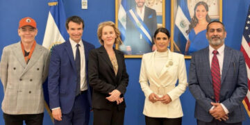 El Salvador fortalece su posicionamiento como hub de innovación y comercio digital