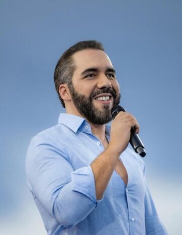Presidente Bukele responde a llamado hondureña con Leucemia: “Vamos a hacer todo por salvarte”