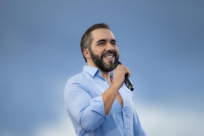 Presidente Bukele responde a llamado hondureña con Leucemia: “Vamos a hacer todo por salvarte”