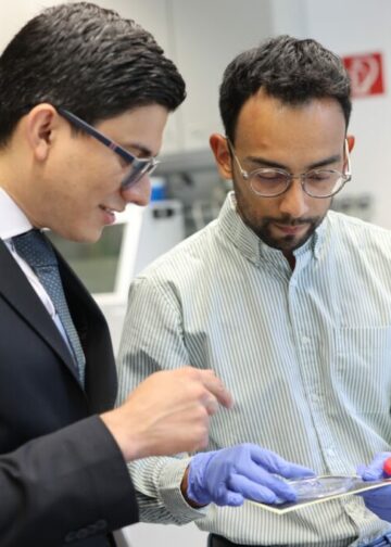 Salvadoreño destaca como científico doctorado por el Instituto de Ciencia y Tecnología de Austria