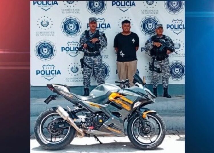 Capturan a sujeto que hurtó una moto cuando salió a “probarla”