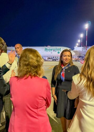 Iberojet acerca a la diáspora salvadoreña con su país, destaca Patricia Godinez