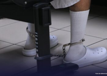 Continuará en detención acusado de apropiación de vehículos