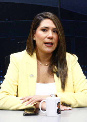 Mayteé Iraheta cuestiona la prolongación del Régimen de Excepción y evita definir su continuidad